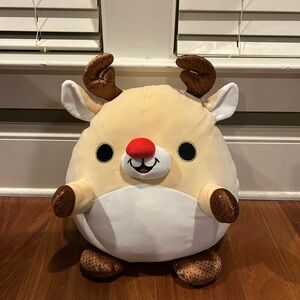 Shackles Cute Reindeer Plush Toy by Zuru
